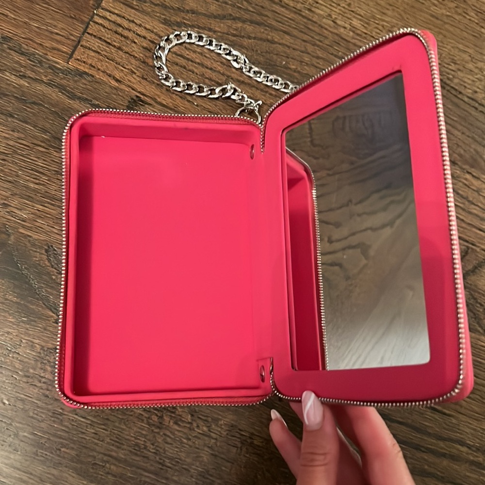 Dior makeup case converted into a bag - Picture 3 of 3